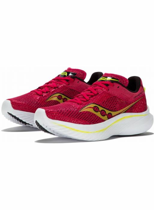 کفش ورزشی زنانه ساکونی قرمز