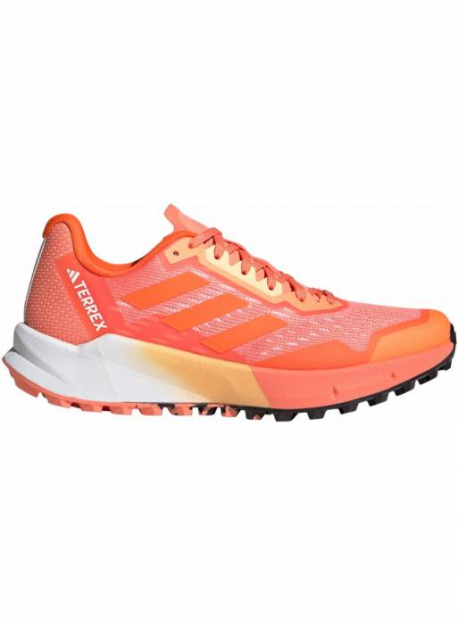 کفش ورزشی زنانه آدیداس نارنجی